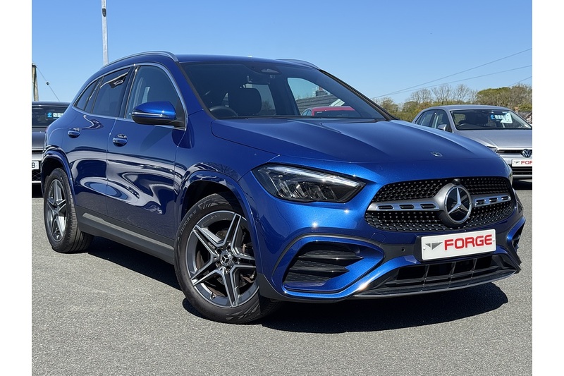 Mercedes-Benz 1.3 GLA200h MHEV AMG Line (Executive) SUV 5dr Petrol Hybrid 7G-DCT Euro 6 (s/s) (163 ps)