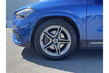 23/73 Mercedes-Benz GLA GLA200h MHEV AMG Line 163PS