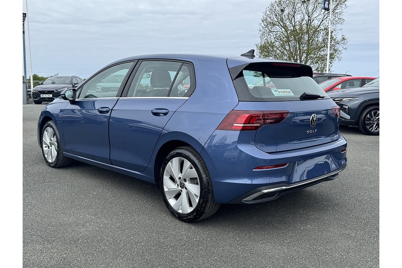 Volkswagen 1.5 eTSI MHEV Style Hatchback 5dr Petrol Hybrid DSG Euro 6 (s/s) (150 ps)
