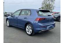 25/75 Volkswagen Golf eTSI MHEV Style Hatchback Petrol Hybrid DSG 150 ps