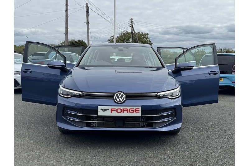 Volkswagen 1.5 eTSI MHEV Style Hatchback 5dr Petrol Hybrid DSG Euro 6 (s/s) (150 ps)