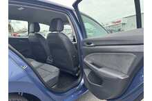 25/75 Volkswagen Golf eTSI MHEV Style Hatchback Petrol Hybrid DSG 150 ps