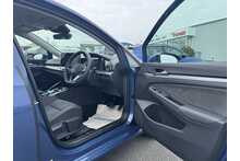 25/75 Volkswagen Golf eTSI MHEV Style Hatchback Petrol Hybrid DSG 150 ps