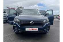 22/72 Volkswagen Touareg 3.0 TDI V6 Black Edition Diesel Tiptronic 4Motion 286 ps