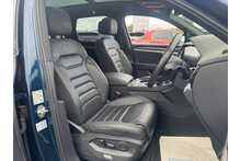 22/72 Volkswagen Touareg 3.0 TDI V6 Black Edition Diesel Tiptronic 4Motion 286 ps