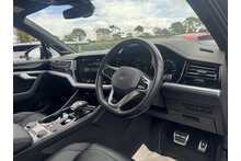 22/72 Volkswagen Touareg 3.0 TDI V6 Black Edition Diesel Tiptronic 4Motion 286 ps