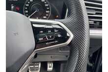 22/72 Volkswagen Touareg 3.0 TDI V6 Black Edition Diesel Tiptronic 4Motion 286 ps