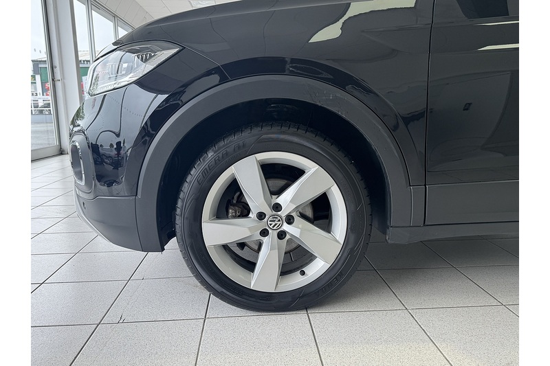 Volkswagen 1.0 TSI SEL SUV 5dr Petrol DSG Euro 6 (s/s) (115 ps)