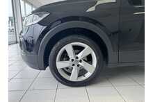 19/19 Volkswagen T-Cross TSI SEL Petrol DSG 115 ps