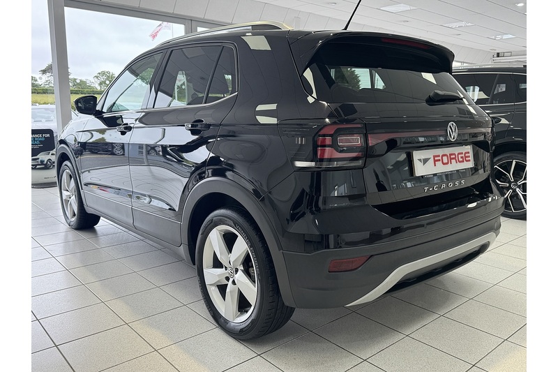 Volkswagen 1.0 TSI SEL SUV 5dr Petrol DSG Euro 6 (s/s) (115 ps)