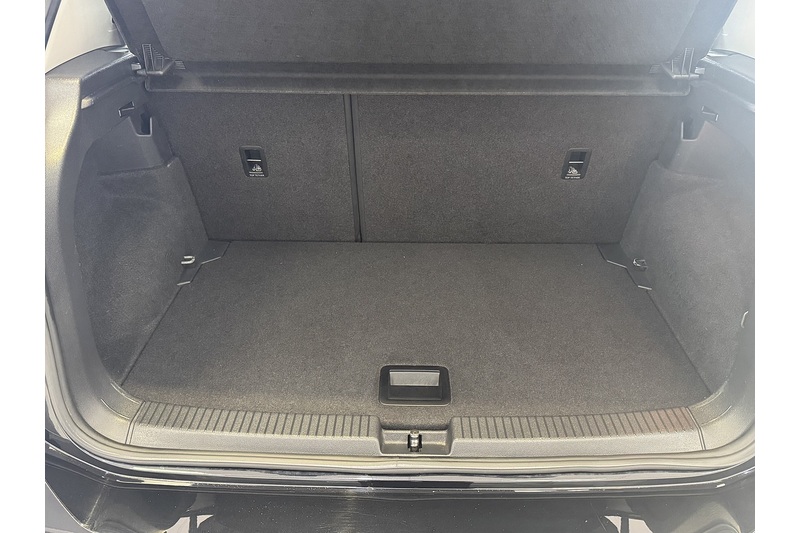 Volkswagen 1.0 TSI SEL SUV 5dr Petrol DSG Euro 6 (s/s) (115 ps)