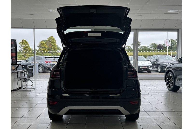 Volkswagen 1.0 TSI SEL SUV 5dr Petrol DSG Euro 6 (s/s) (115 ps)