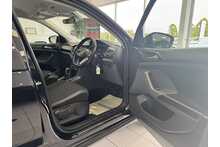 19/19 Volkswagen T-Cross TSI SEL Petrol DSG 115 ps