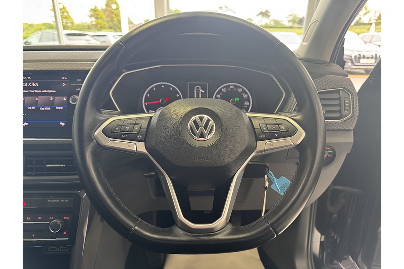 Volkswagen 1.0 TSI SEL SUV 5dr Petrol DSG Euro 6 (s/s) (115 ps)