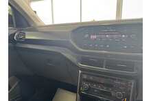 19/19 Volkswagen T-Cross TSI SEL Petrol DSG 115 ps