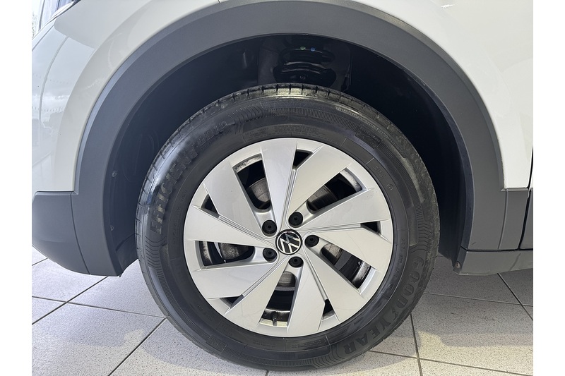 Volkswagen 1.0 TSI Life SUV 5dr Petrol Manual Euro 6 (s/s) (95 ps)