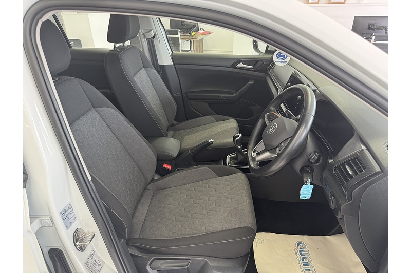 Volkswagen 1.0 TSI Life SUV 5dr Petrol Manual Euro 6 (s/s) (95 ps)
