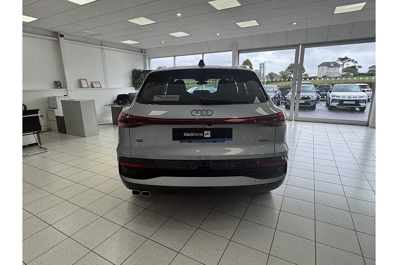 Audi 2.0 TDI Sport SUV 5dr Diesel S Tronic quattro Euro 6 (s/s) (204 ps)