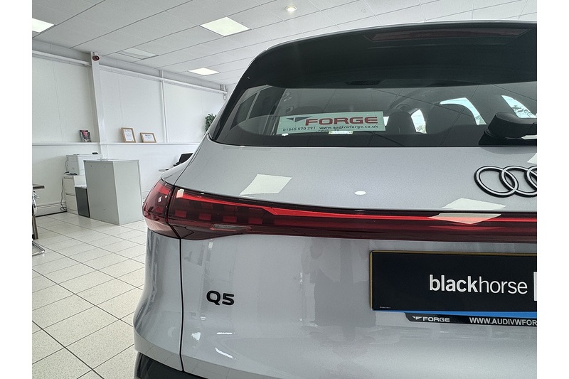 Audi 2.0 TDI Sport SUV 5dr Diesel S Tronic quattro Euro 6 (s/s) (204 ps)