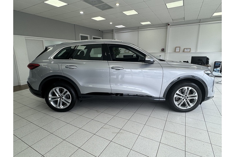Audi 2.0 TDI Sport SUV 5dr Diesel S Tronic quattro Euro 6 (s/s) (204 ps)