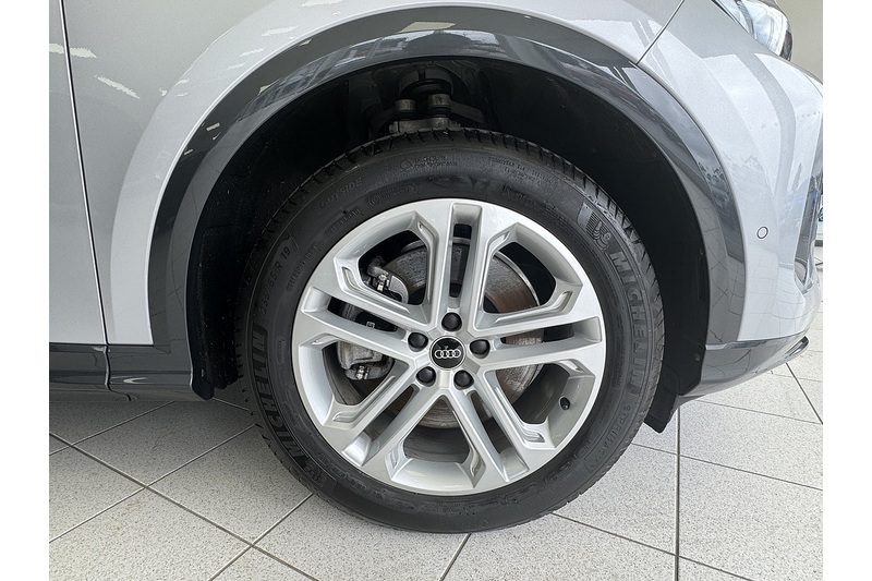 Audi 2.0 TDI Sport SUV 5dr Diesel S Tronic quattro Euro 6 (s/s) (204 ps)