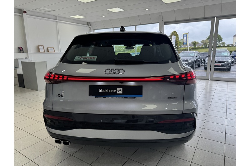 Audi 2.0 TDI Sport SUV 5dr Diesel S Tronic quattro Euro 6 (s/s) (204 ps)