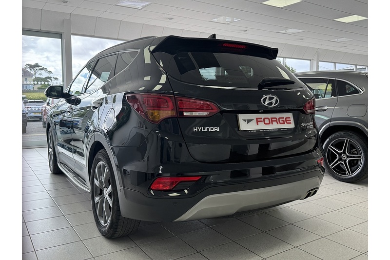 Hyundai CRDi Blue Drive Wiggins Edition SUV 2.2 Manual Diesel