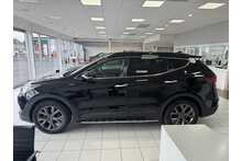 16/66 Hyundai Santa Fe CRDi Blue Drive Wiggins Edition