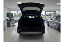 16/66 Hyundai Santa Fe CRDi Blue Drive Wiggins Edition
