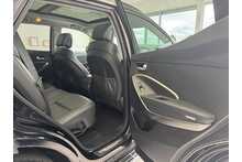 16/66 Hyundai Santa Fe CRDi Blue Drive Wiggins Edition