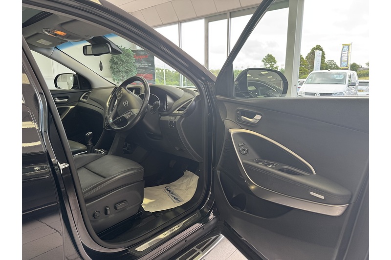 Hyundai CRDi Blue Drive Wiggins Edition SUV 2.2 Manual Diesel