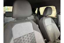 25/25 Volkswagen Polo 1.0 TSI R-Line Hatchback DSG 115 ps