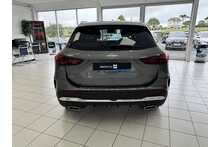 25/75 Mercedes-Benz GLA200h MHEV AMG Line (Executive)