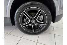 25/75 Mercedes-Benz GLA200h MHEV AMG Line (Executive)