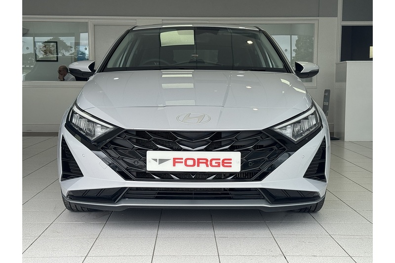 Hyundai 1.0 T-GDi Ultimate Hatchback 5dr Petrol DCT Euro 6 (s/s) (100 ps)