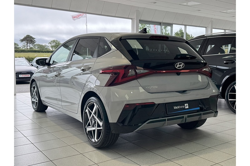 Hyundai 1.0 T-GDi Ultimate Hatchback 5dr Petrol DCT Euro 6 (s/s) (100 ps)
