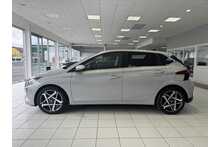 25/75 Hyundai i20 1.0 T-GDi Ultimate Petrol DCT 100 ps
