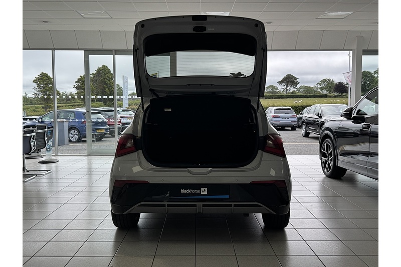 Hyundai 1.0 T-GDi Ultimate Hatchback 5dr Petrol DCT Euro 6 (s/s) (100 ps)