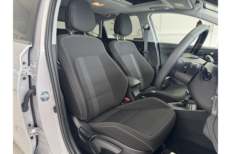 Hyundai 1.0 T-GDi Ultimate Hatchback 5dr Petrol DCT Euro 6 (s/s) (100 ps)
