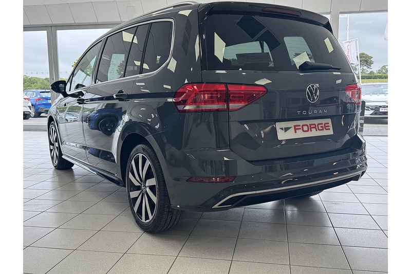 Volkswagen 1.5 TSI EVO R-Line MPV 5dr Petrol DSG Euro 6 (s/s) (150 ps)