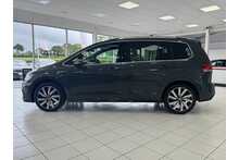 25/75 Volkswagen Touran 1.5 TSI EVO R-Line 5dr Petrol DSG 150 ps