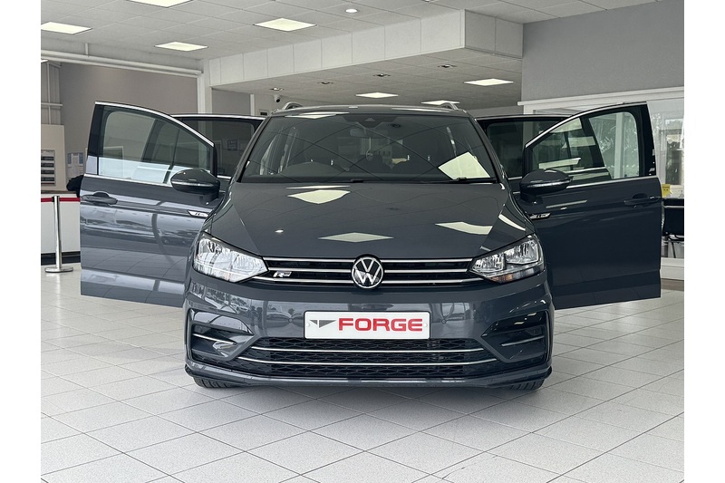 Volkswagen 1.5 TSI EVO R-Line MPV 5dr Petrol DSG Euro 6 (s/s) (150 ps)
