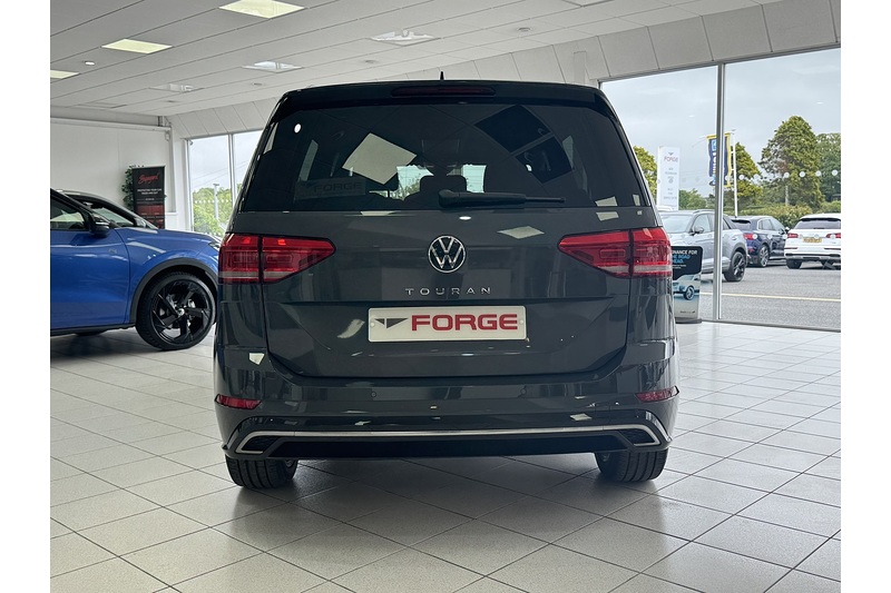 Volkswagen 1.5 TSI EVO R-Line MPV 5dr Petrol DSG Euro 6 (s/s) (150 ps)