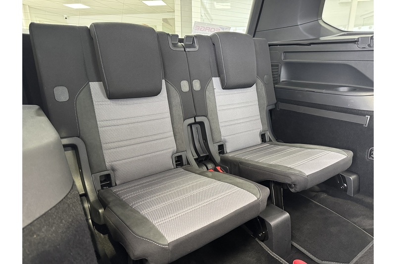 Volkswagen 1.5 TSI EVO R-Line MPV 5dr Petrol DSG Euro 6 (s/s) (150 ps)