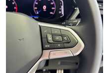 25/75 Volkswagen Touran 1.5 TSI EVO R-Line 5dr Petrol DSG 150 ps