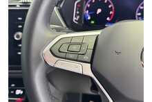 25/75 Volkswagen Touran 1.5 TSI EVO R-Line 5dr Petrol DSG 150 ps