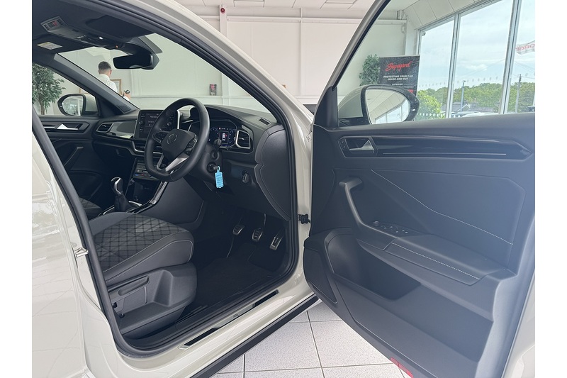 Volkswagen 1.5 TSI R-Line SUV 5dr Petrol Manual Euro 6 (s/s) (150 ps)