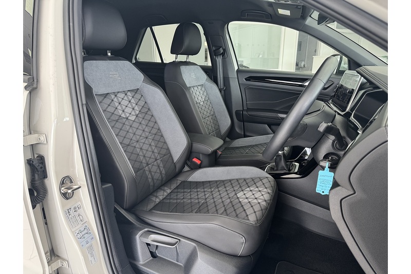 Volkswagen 1.5 TSI R-Line SUV 5dr Petrol Manual Euro 6 (s/s) (150 ps)