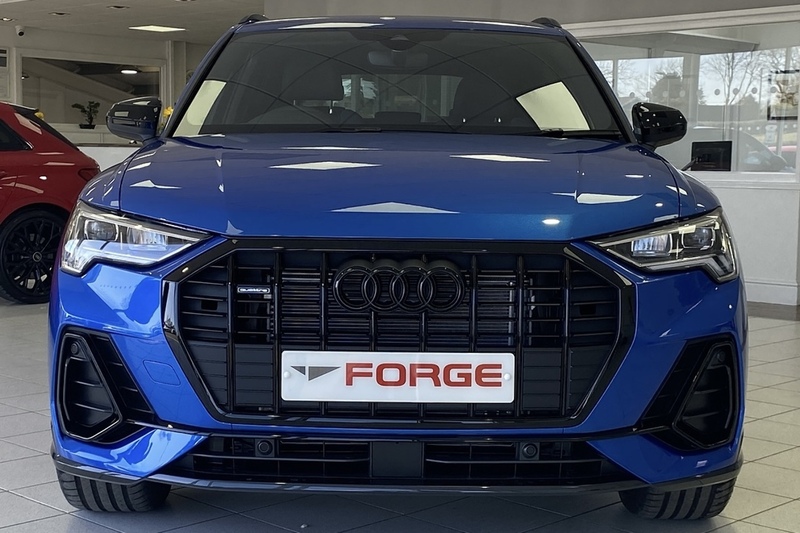 Audi Tfsi  Black Edition 40 Tfsi Quattro S Tronic Estate 2.0 Semi Auto Petrol