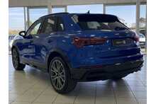 25/25 Audi Q3 Tfsi  Black Edition 40 Tfsi Quattro S Tronic
